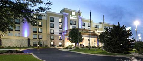 Holiday Inn Express - Janesville - Greater Beloit Chamber of Commerce