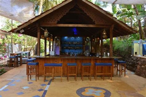 16 Best Bars in Goa | Popular Goa Bars for Friends to Hangout | Treebo ...