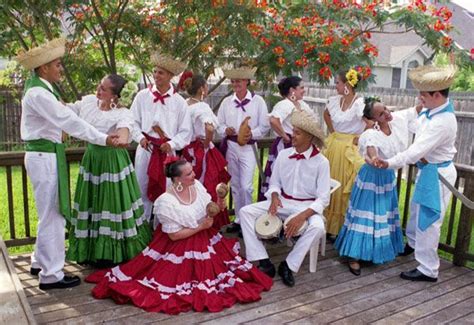 Puerto rican cultural center music dance and culture of puerto rico ...