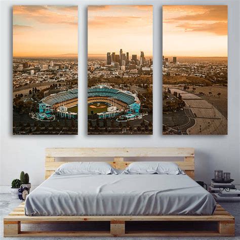 Amazing Los Angeles Skyline Canvas - Zapwalls