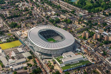 An Engineering Marvel: Tottenham Stadium Moves the Entire Pitch ...