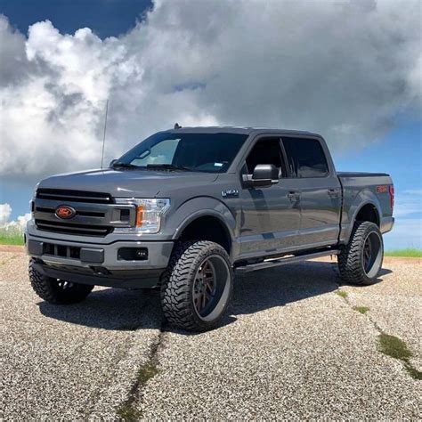 13th Gen Ford F150 (2015+) 🍻 on Instagram: “👌🏻 @robert_87_ #lugnation # ...