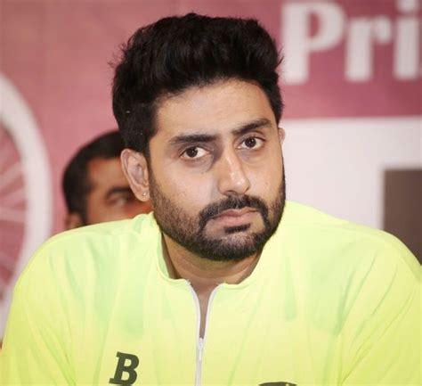 Abhishek Bachchan Height, Age, Wife, Family, Biography » StarsUnfolded