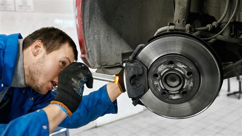 To DIY or Not to DIY: Brake Pads | AutoNation Mobile Service Blog