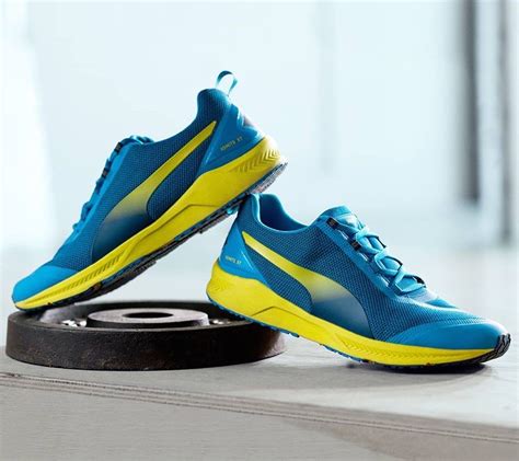 Usain Bolt wears Puma running shoes - Business Insider