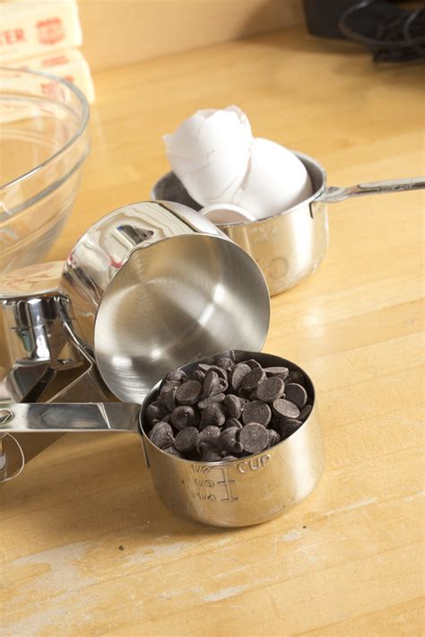 Paderno Measuring Cups With Chocolate Chips | Didriks | Flickr