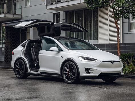 Tesla Reportedly Making Passenger Electric Vans for Boring Company