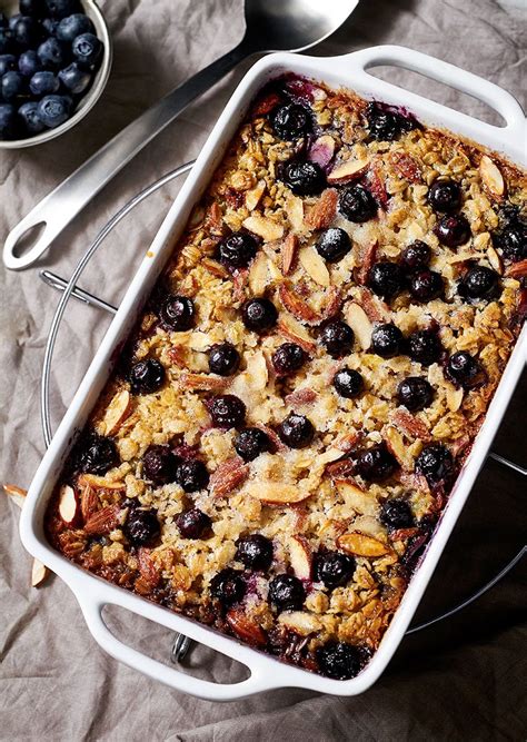 Oatmeal Recipes: 14 Delicious Oatmeal Recipes you Need for Breakfast — Eatwell101