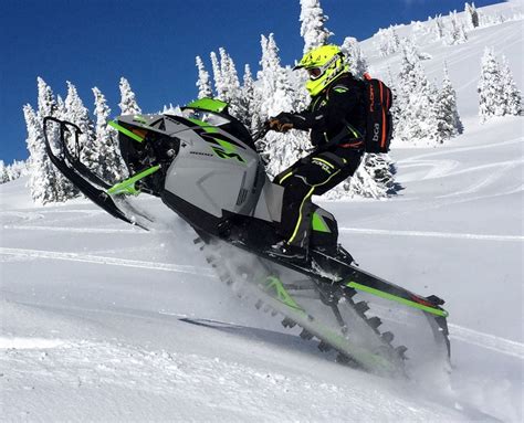 2018 Arctic Cat M8000 Sno Pro 153 Review - Snowmobile.com