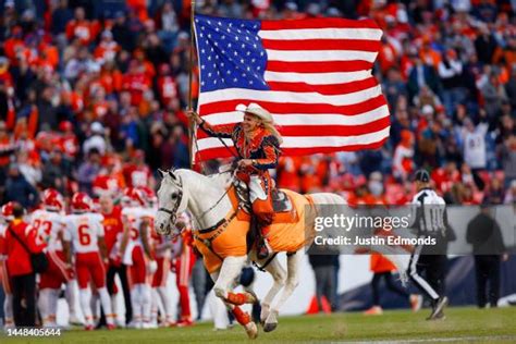 3,912 Broncos V Storm Stock Photos, High-Res Pictures, and Images - Getty Images