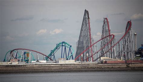 Steel Dragon 2000, 95 miles per hour, Nagashima Spa Land Amusement Park, Mie Prefecture, Japan ...