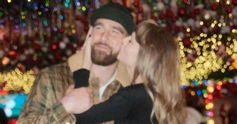 Taylor Swift and Travis Kelce exchange extravagant gifts during intimate Christmas - Mirror Online