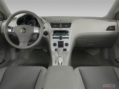 2008 Chevrolet Malibu: 11 Interior Photos | U.S. News