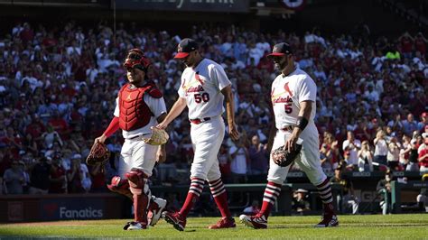 Pujols, Yadi, and Waino exit a regular season game in St. Louis together one final time ...