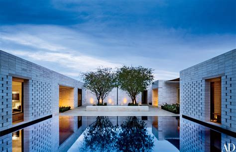 Tour This Extraordinary Contemporary Residence in Arizona’s Paradise ...