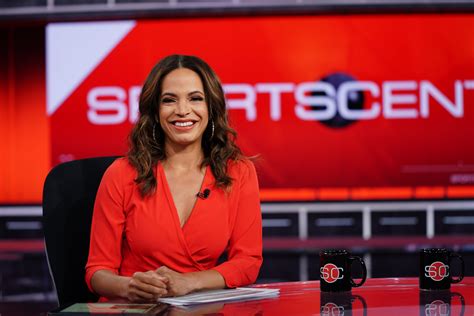 ESPN Re-Signs SportsCenter Anchor Elle Duncan to New, Multi-Year Deal - ESPN Press Room U.S.