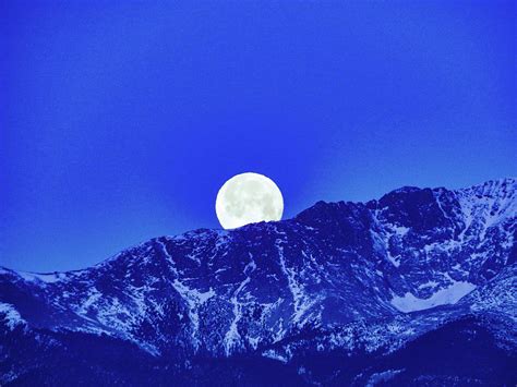 Paschal Full Moon 2022c Photograph by Tom Casey - Fine Art America