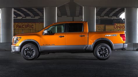 Nissan Titan 2019, disponible desde $31,785 dólares - Motor Trend en Español