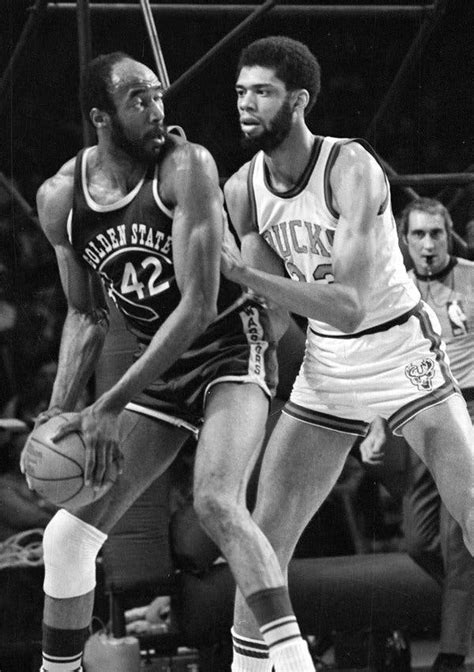 Nate Thurmond, Warriors Center and Defensive Wall, Dies at 74 - The New ...