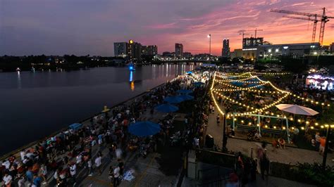 Sparkman Wharf - Tampa Attraction