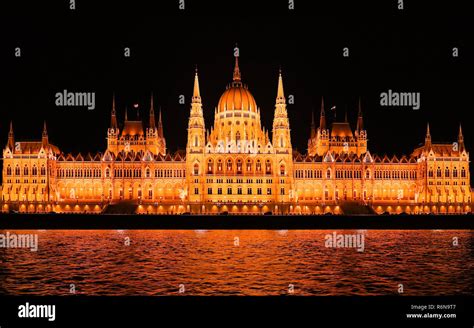 Parliament building in Budapest Stock Photo - Alamy