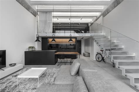 Minimalistic Industrial Loft / IDwhite | ArchDaily