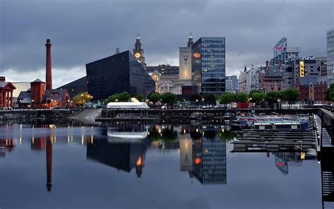 Liverpool, Stadt, Fluss, Boote, Pier, Häuser, Dämmerung, England ...