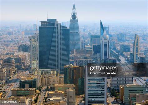 158 Riyadh Skyline Stock Photos, High-Res Pictures, and Images - Getty Images