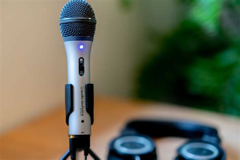 The Best USB Microphone For Podcasting - The Daily Talk Show