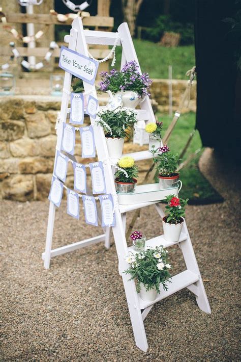 Top 20 Vintage Wooden Ladder Wedding Decor Ideas | Roses & Rings