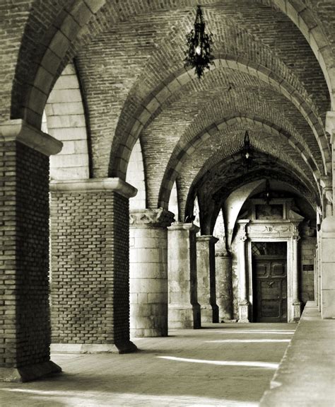 Example of groin vault in medieval architecture: the portico to the church of Santa Maria ...