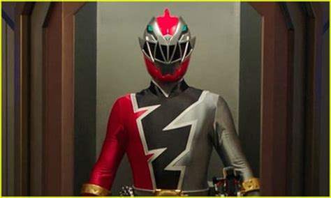 Get To Know All The New Characters On ‘Power Rangers Dino Fury’! | Chance Perez, Hunter Deno ...