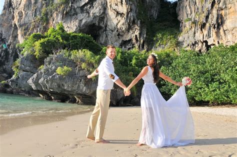Railay Beach Wedding Thai Ceremony Package : Helena + Jose