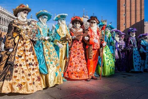 How To Celebrate Venice Carnival in 2023 | Carnival of venice, Venice carnival costumes, Venice