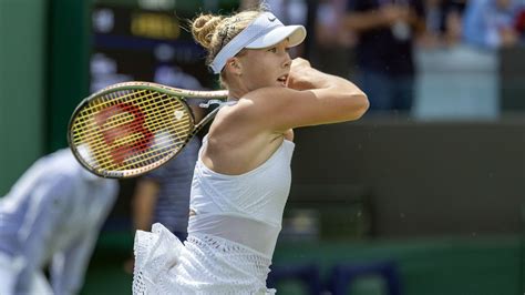 Wimbledon: Mirra Andreeva, trailed by Netflix cameras, reaches third round | CNN