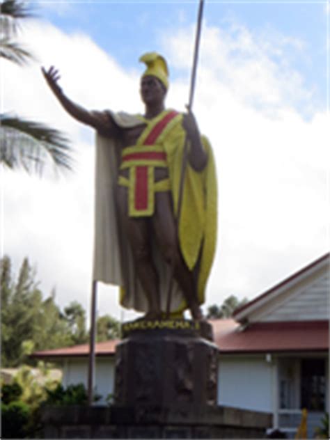 Kamehameha Statue: One of the Most Photographed Attractions in Honolulu.