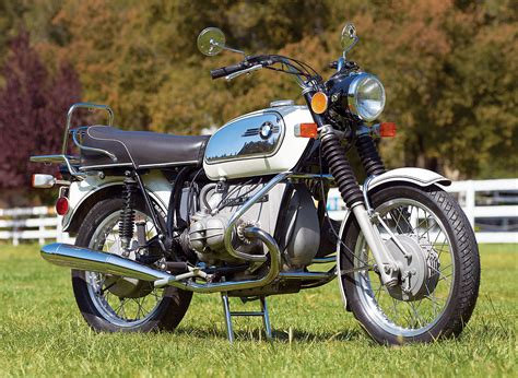 Smooth Operator: BMW R75/5 - Motorcycle Classics