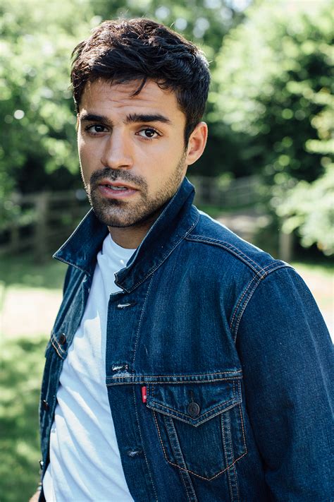 SEAN TEALE [THE GIFTED] — A BOOK OF MAGAZINE