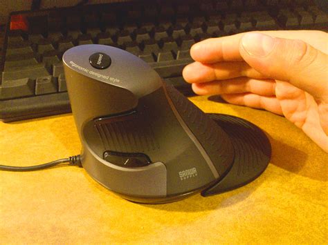 Ergonomic Office Equipment Trends for 2022 | Symmetrix