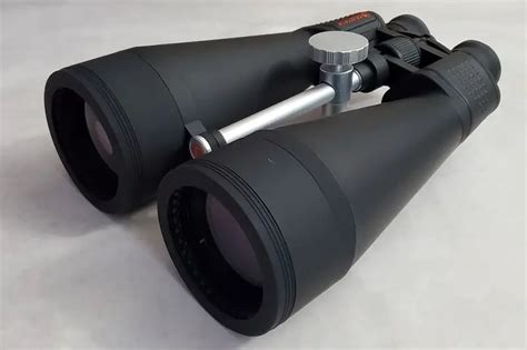 Celestron SkyMaster 20x80 Expert's Review - Moon And Back