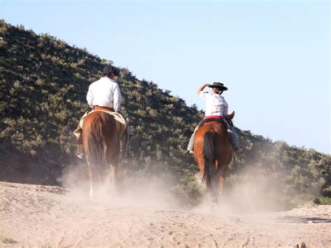 The Best Horse Riding Destinations in Argentina - BookHorseRidingHolidays.com