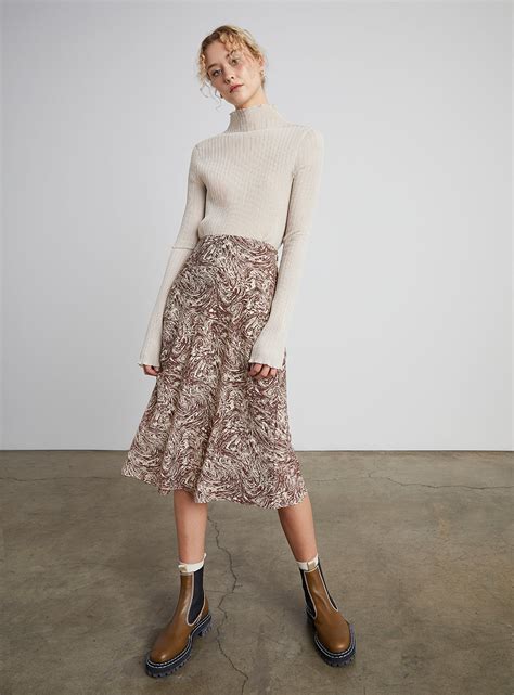 The 25 Best Printed Skirts to Shop This Spring | Who What Wear