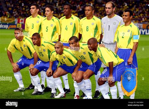 Brazil 2002 world cup hi-res stock photography and images - Alamy