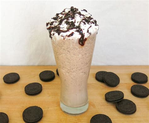 Oreo Frappuccino Recipe (Cookies and Cream Frappuccino): 3 Steps (with Pictures)