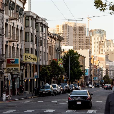 In the Gritty Tenderloin, Signs of Rebirth Emerge in Small Stretches ...