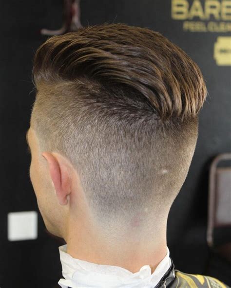 Medium Taper Haircut – A Chic And Stylish Look To Flaunt On Any Day