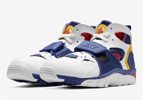 Nike Air Trainer Huarache 679083-107 Release Info | SneakerNews.com