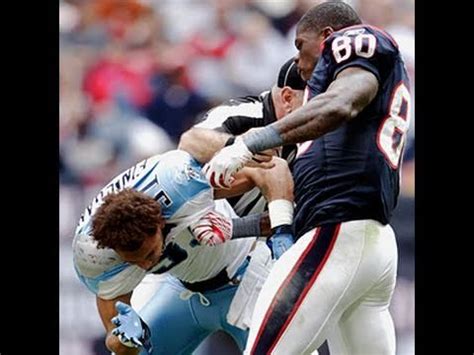 Cortland Finnegan and Andre Johnson Fight! - YouTube