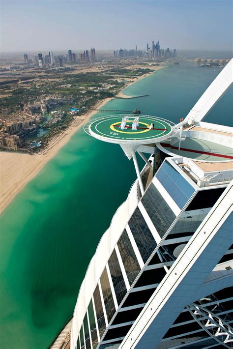 Wedding-in-the-Sky-At-Burj-Al-Arab-Jumeirah’s-Helipad - Shy Magazine