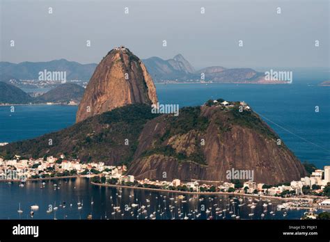 Sugarloaf mountain, Rio de Janeiro, Brazil Stock Photo - Alamy